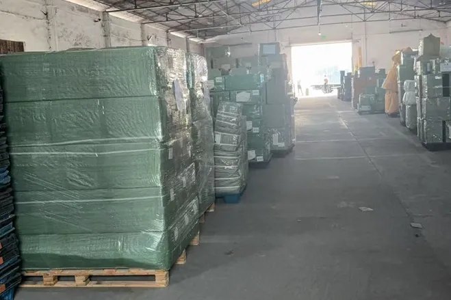 20 foot container dimensions